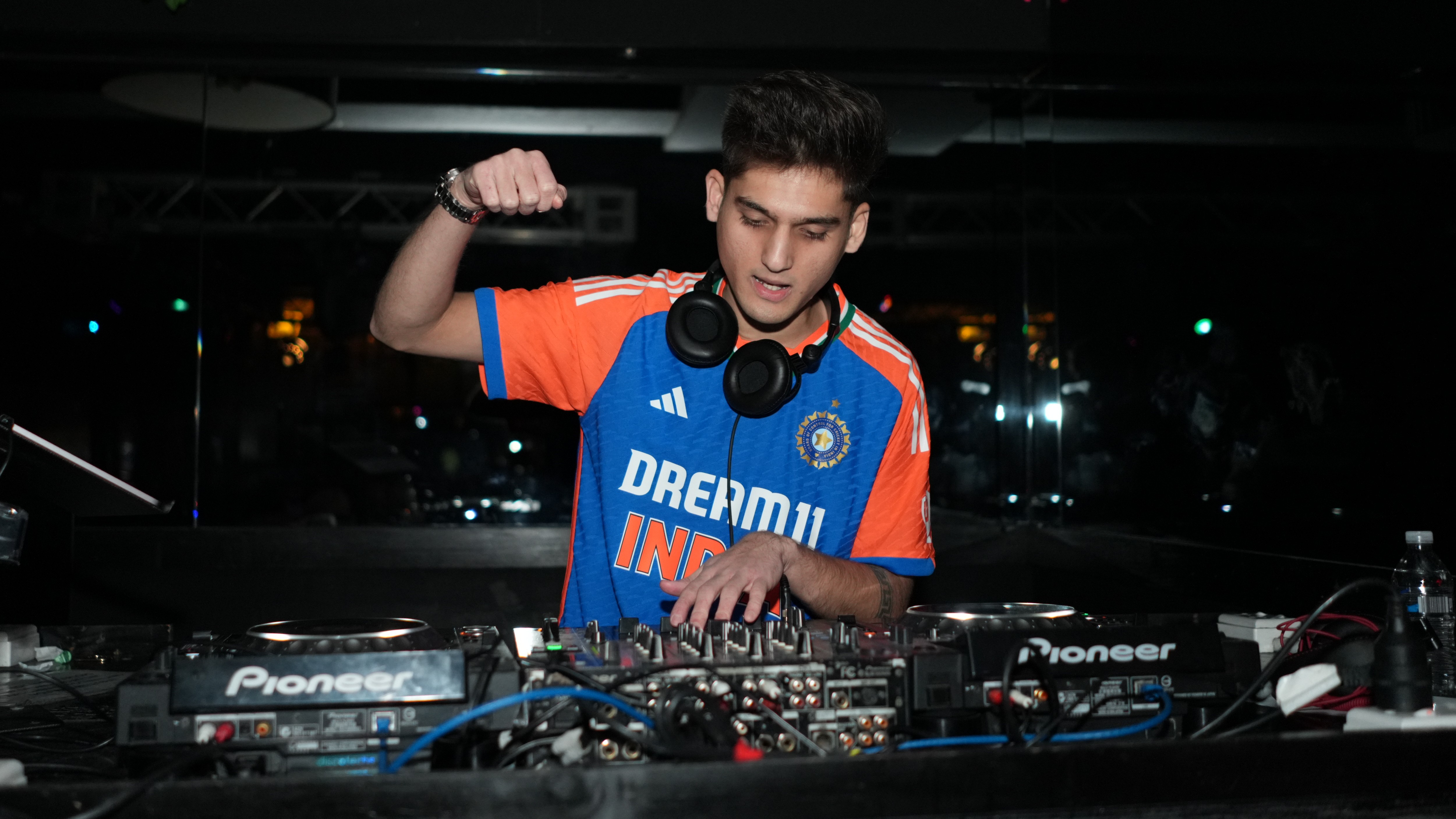 Naitik Photo